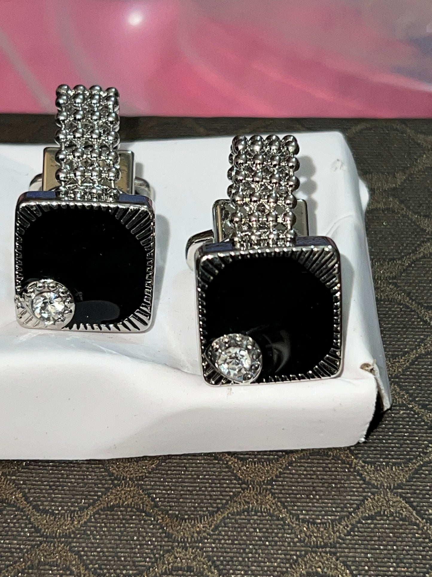 Bouton Manchette Fond Noir-Argenté