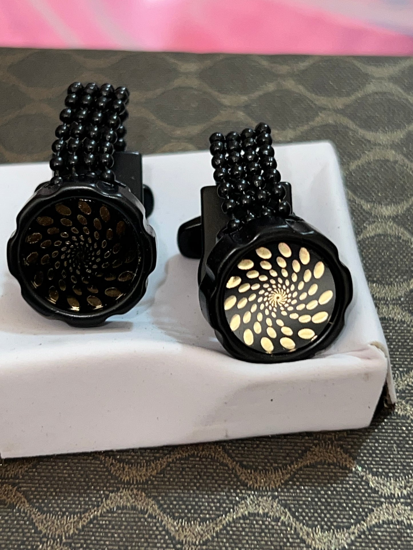 Bouton Manchette Fond Doré